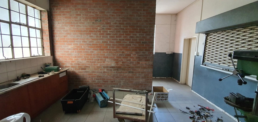 To Let commercial Property for Rent in Parow Industrial Western Cape